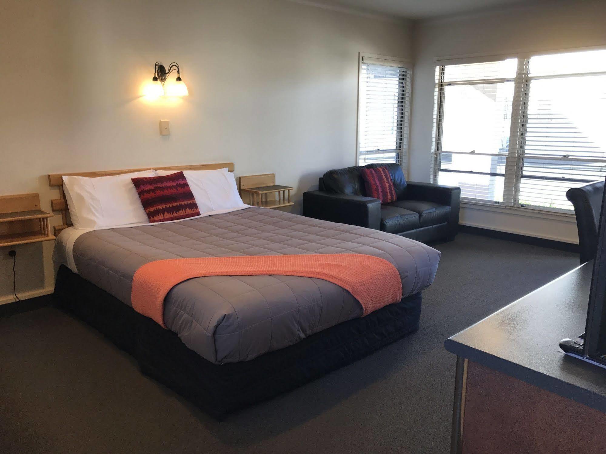 Pacific Harbour Motor Inn Gisborne Exteriör bild