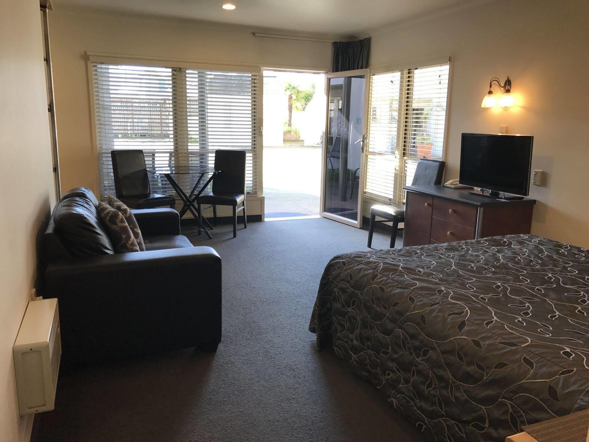 Pacific Harbour Motor Inn Gisborne Exteriör bild