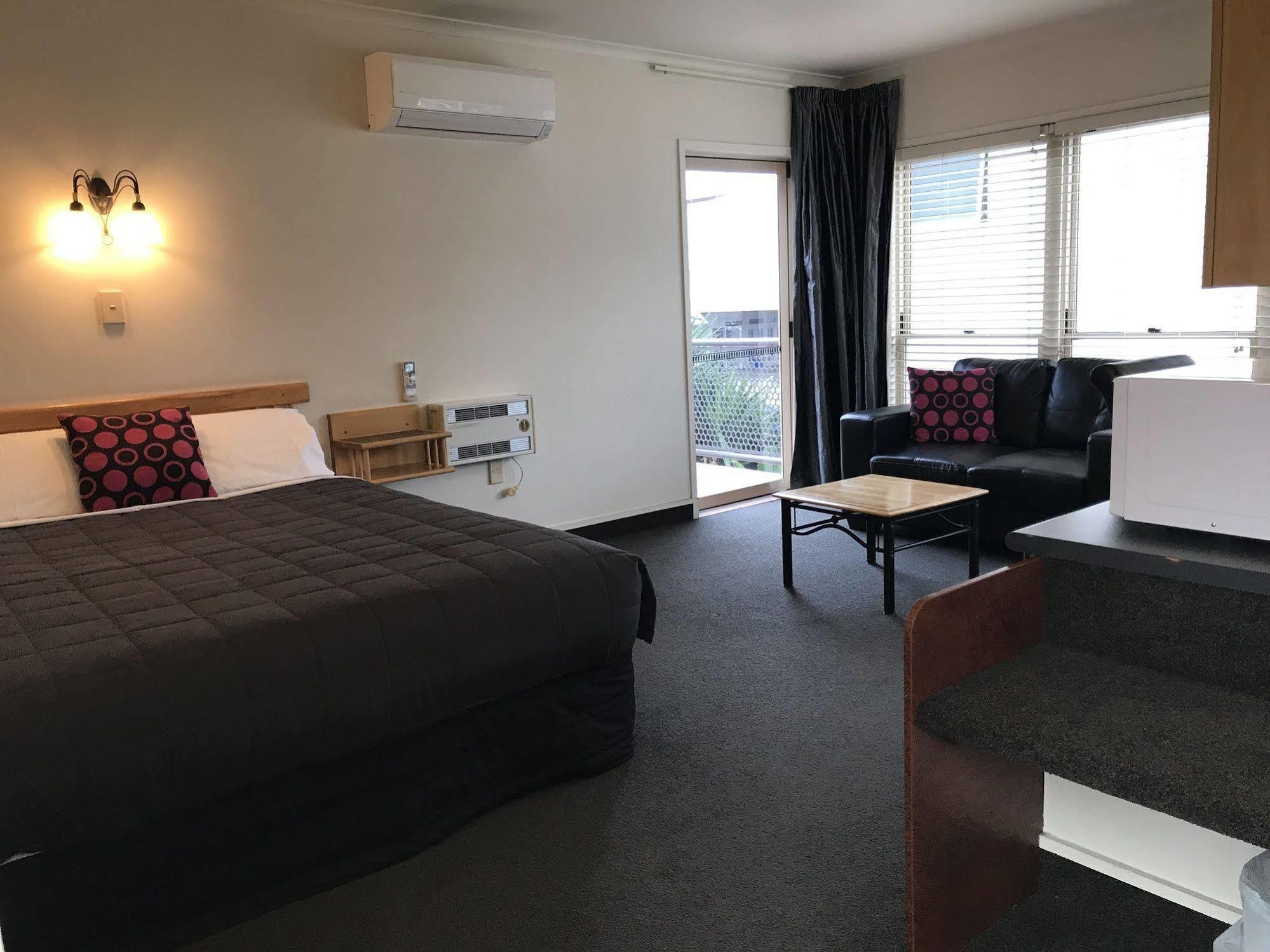 Pacific Harbour Motor Inn Gisborne Exteriör bild